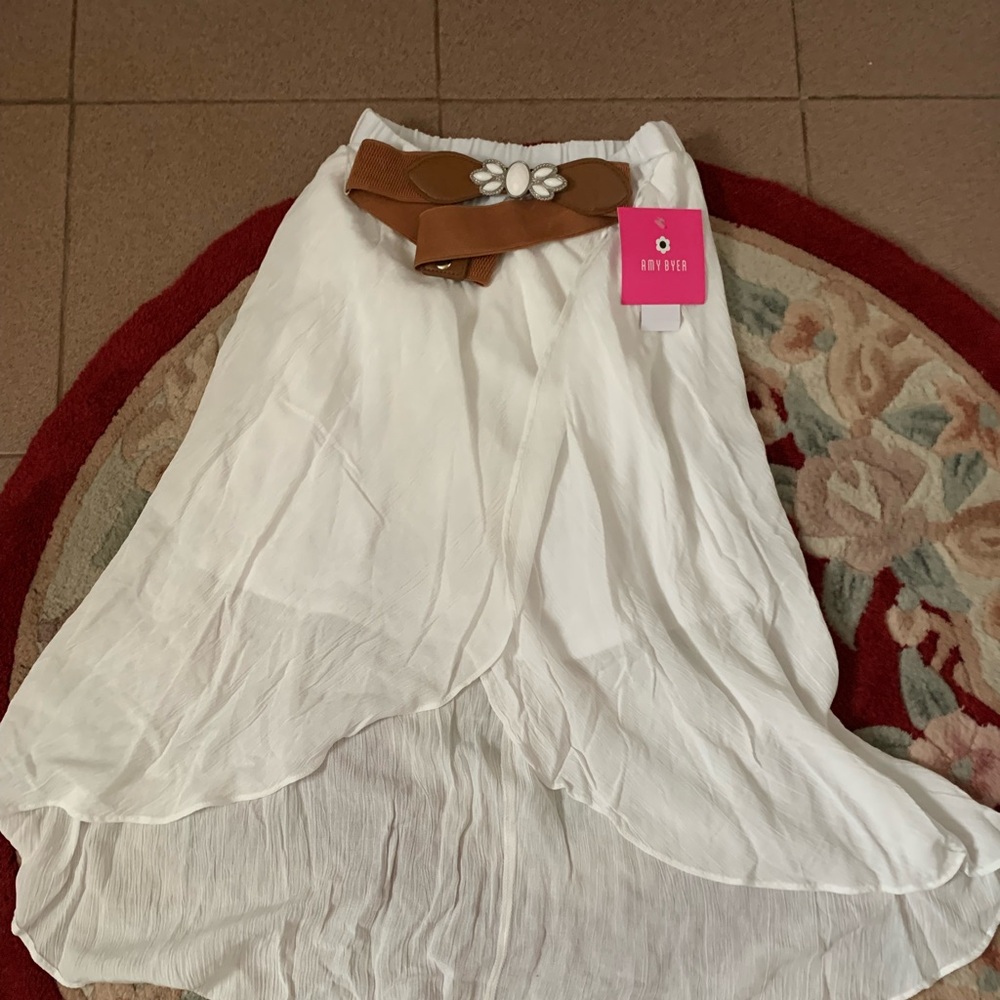 Amy Byer skirt size Medium brand new